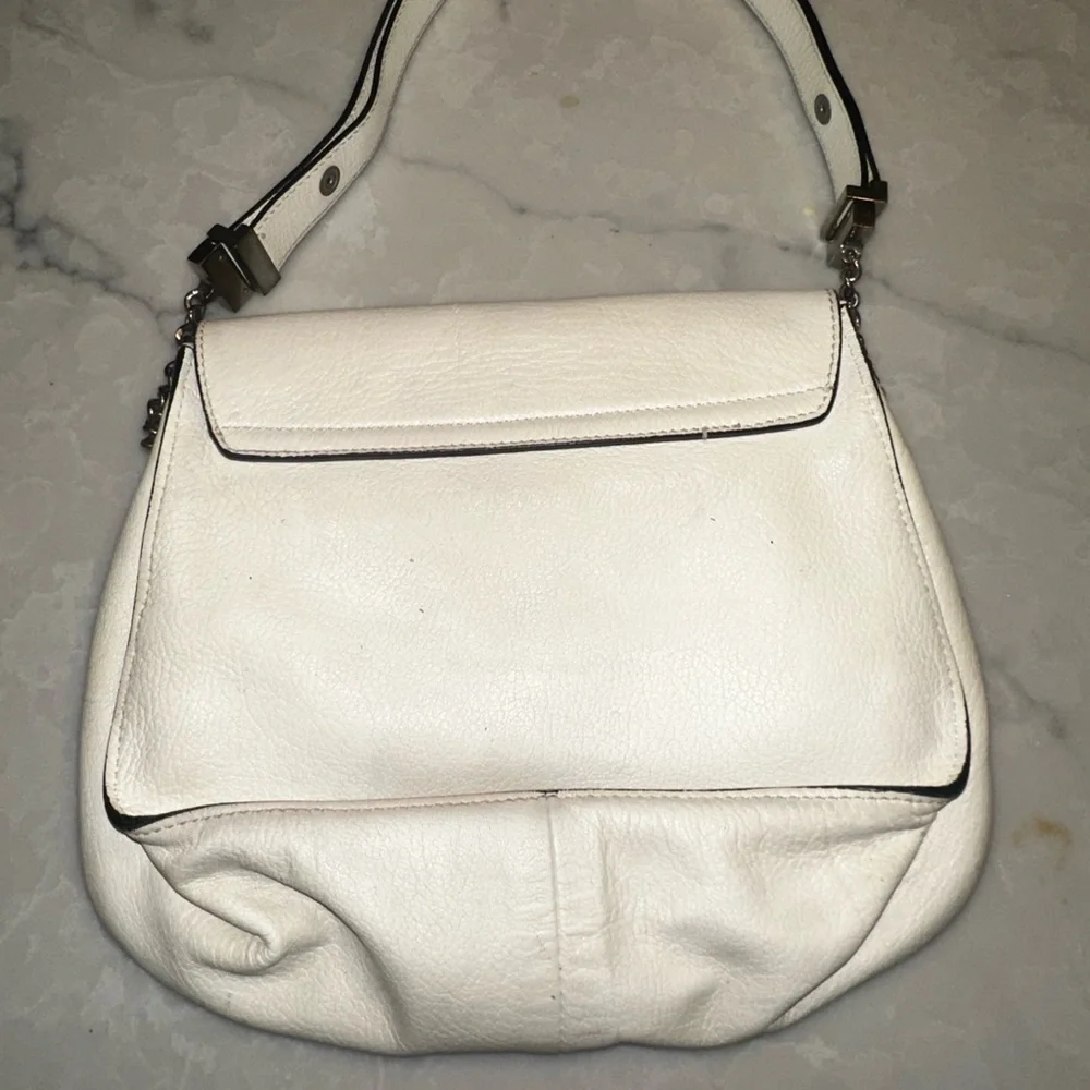 Marni Shoulder Bag - Picture 6 of 10